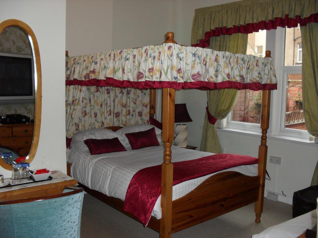 Roker View Guest House Sunderland  Exterior foto